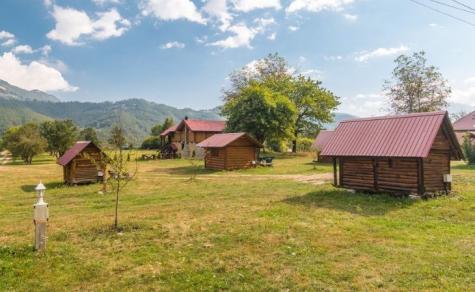 CAMP SCEPANOVIC