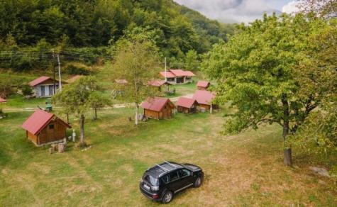 CAMP SCEPANOVIC