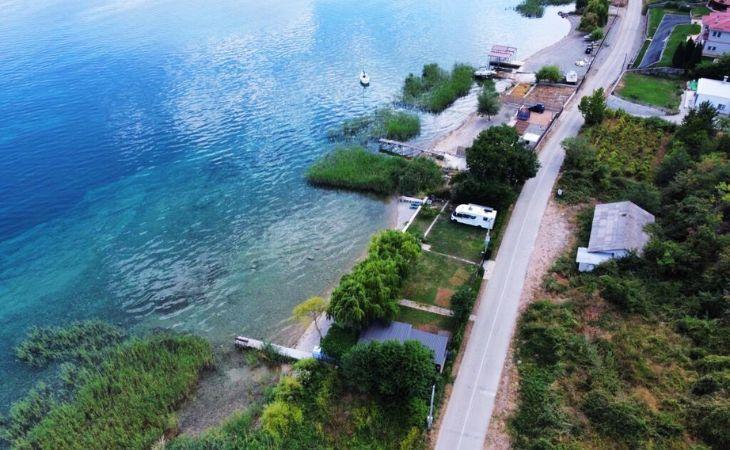 LAKESIDE 2