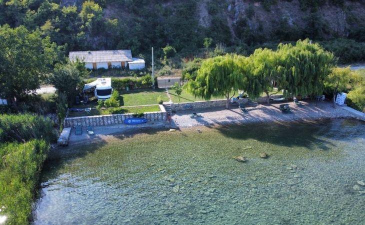 LAKESIDE 2
